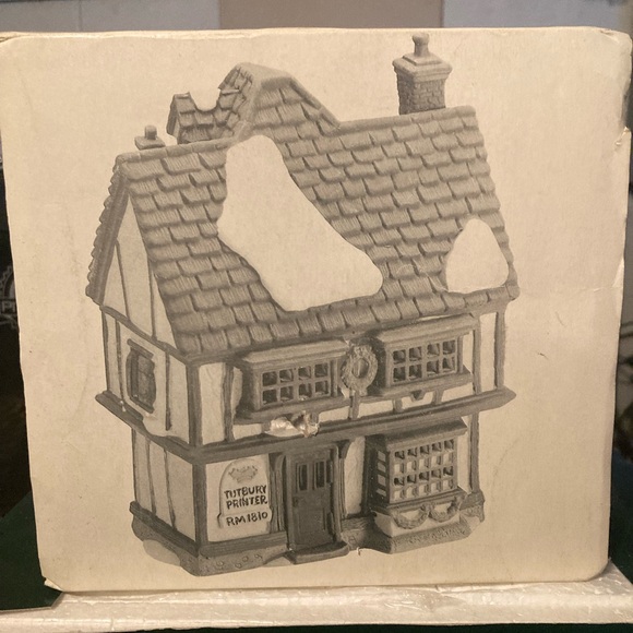 Department 56 Dickens Village Over 50 buildings and accessories. Prices vary - Picture 7 of 16